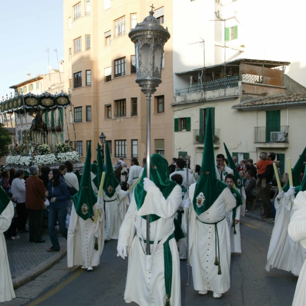 VIVI LA PASQUA NELLE ISOLE BALEARI