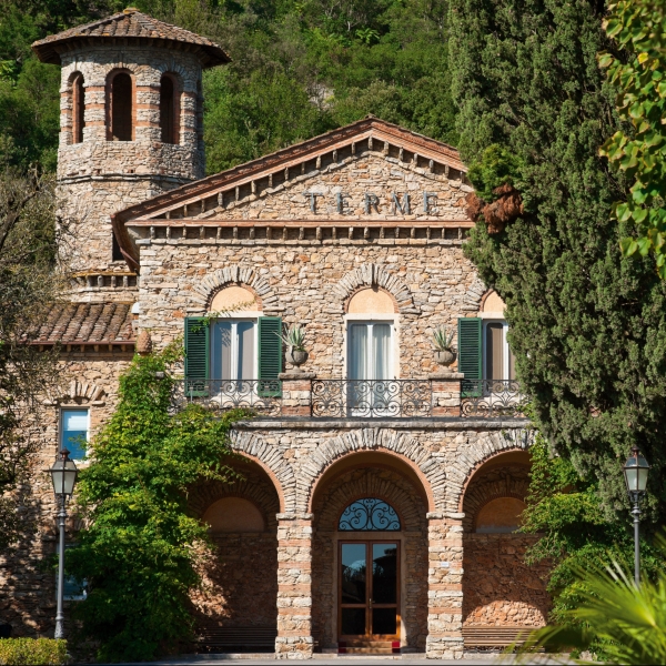 TERME SOTTO LE STELLE A GROTTA GIUSTI